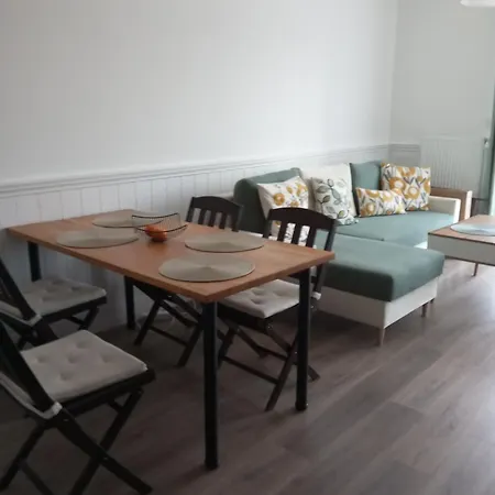 Apartament In Trzesacz/polen * トシェンサチ