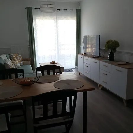 アパート Apartament In Trzesacz/polen トシェンサチ